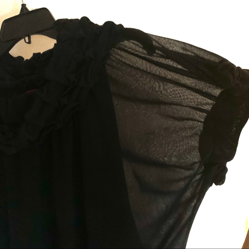 Vivienne TAM top